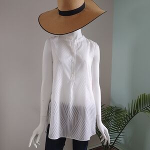 Vince Camuto New shirt